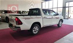 تويوتا هايلوكس